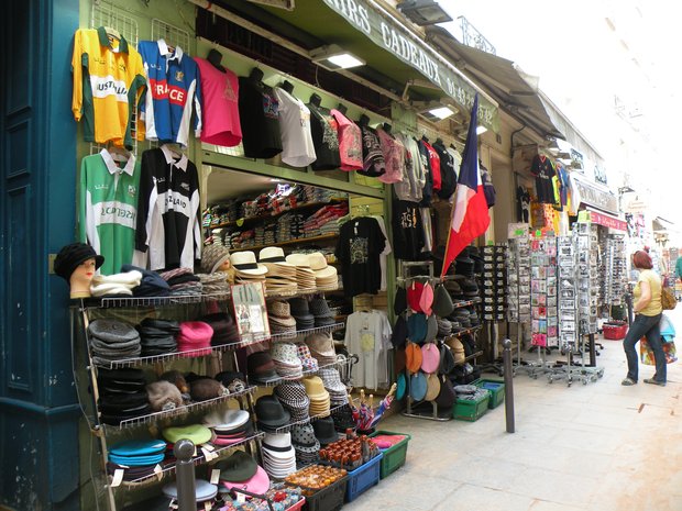  boutique de cadeaux et souvenirs, Saint-Séverin